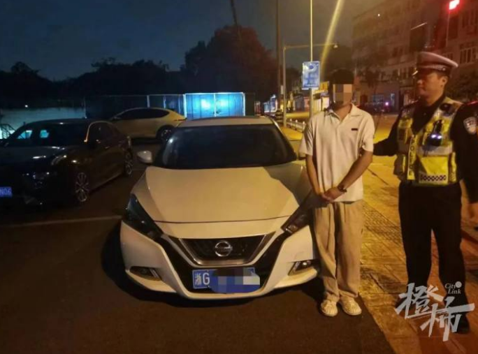 如何自測(cè)酒精能否開(kāi)車(chē)？老婆醉駕被查，擔(dān)心的老公又醉駕趕到了交警隊(duì)！